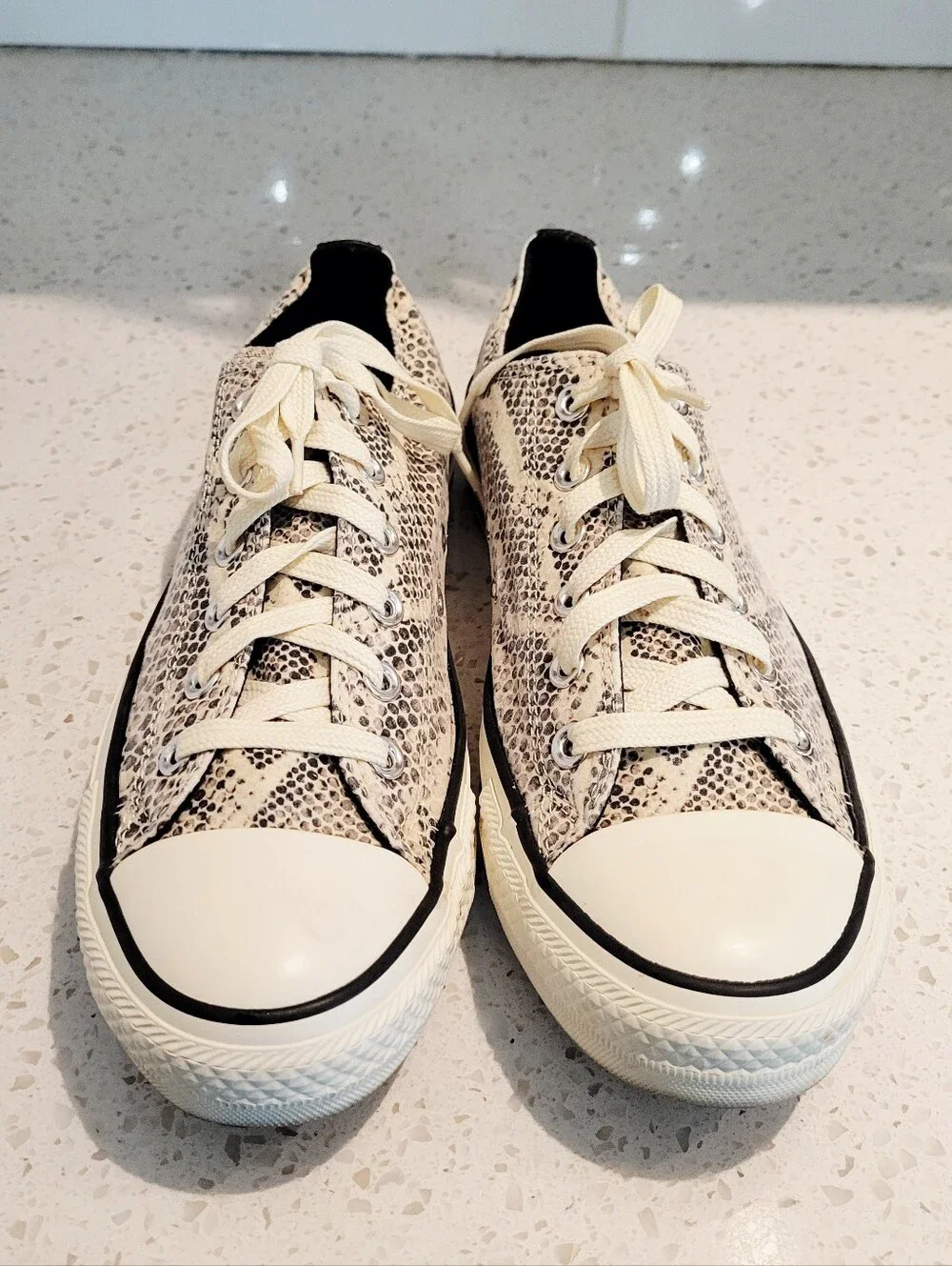 Converse All Star Unisex Snake Print Canvas Sneakers - Cream/Black | W-10 M-8 - Picture 3 of 9